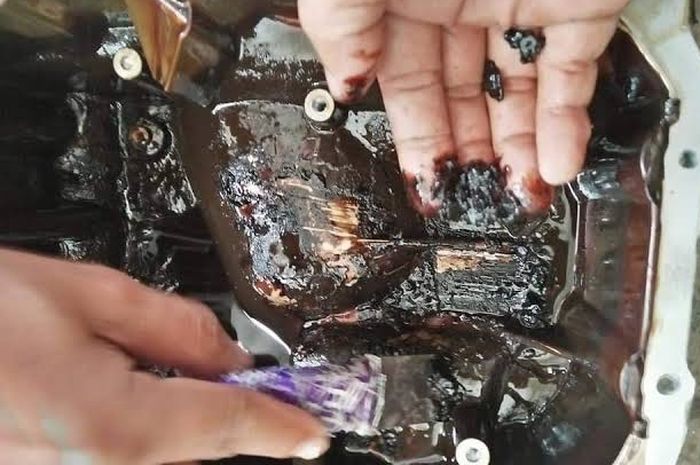 telat ganti oli mobil