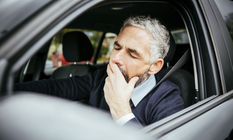 Microsleep, Sumber: verywellhealth.com