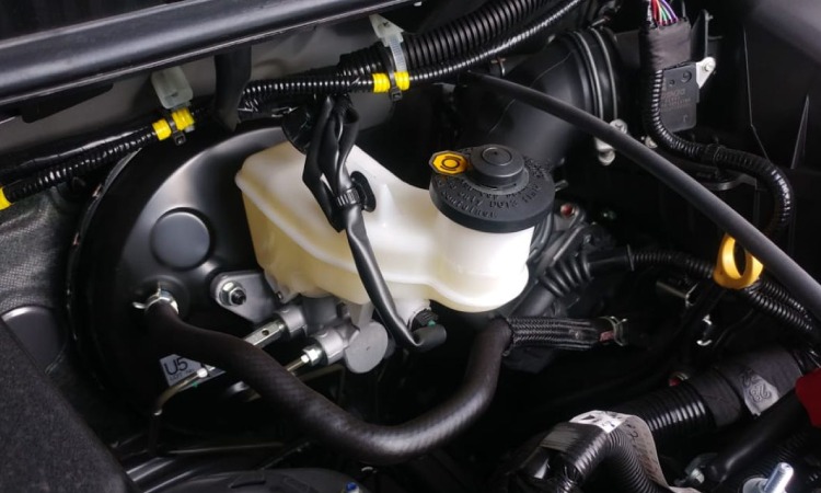 Penyebab minyak rem cepat habis, Sumber: kompas.com